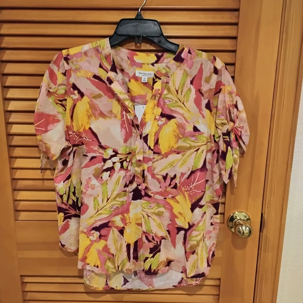 NWT Floral Print Linen Blend Top Petite Large